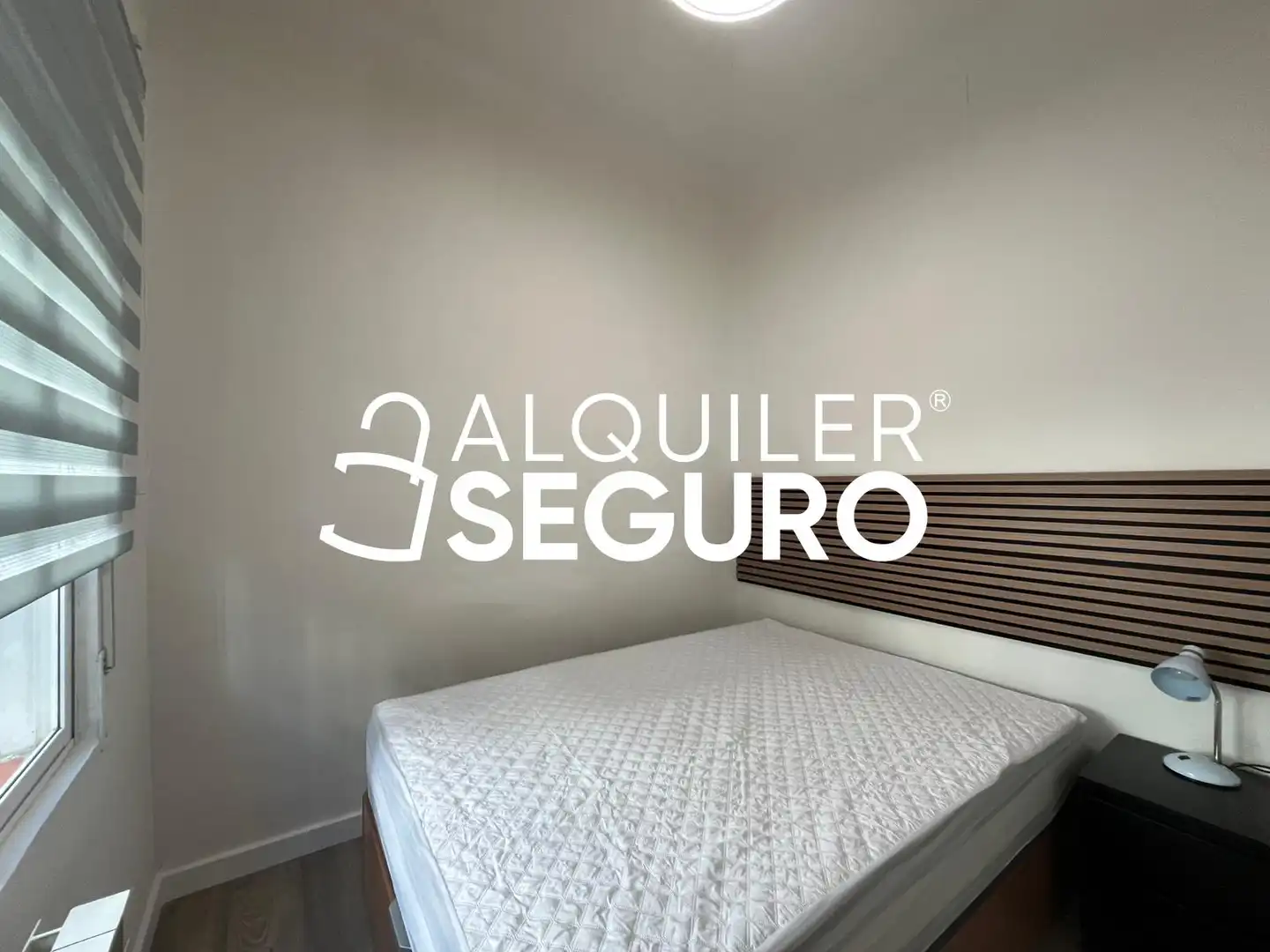 Bedroom of Flat for rent in Madrid  with Heating and Furnished