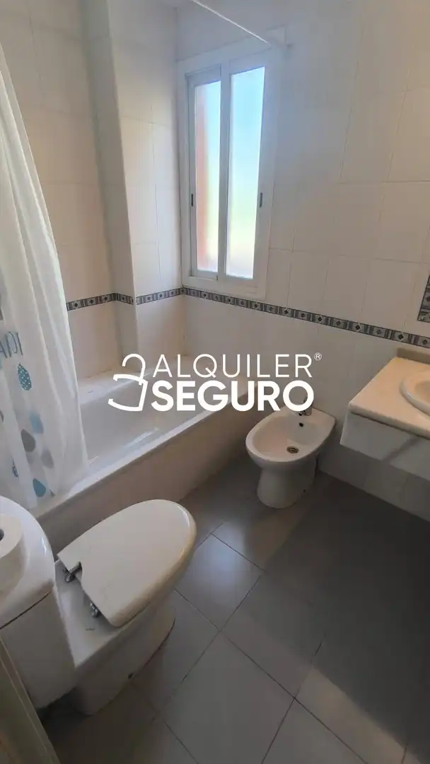 Baño de Casa o chalet de alquiler en Bormujos con Terraza