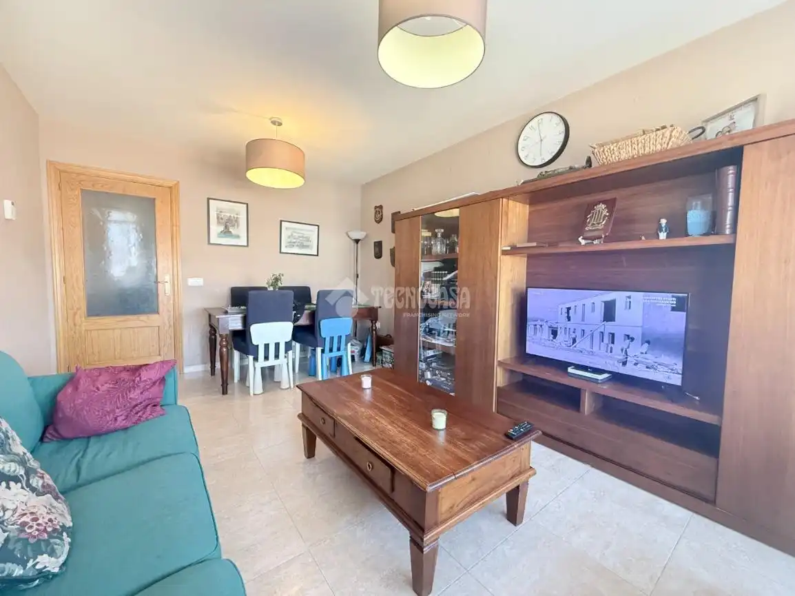 Living room of Flat for sale in Alovera  with Air Conditioner, Furnished and Balcony