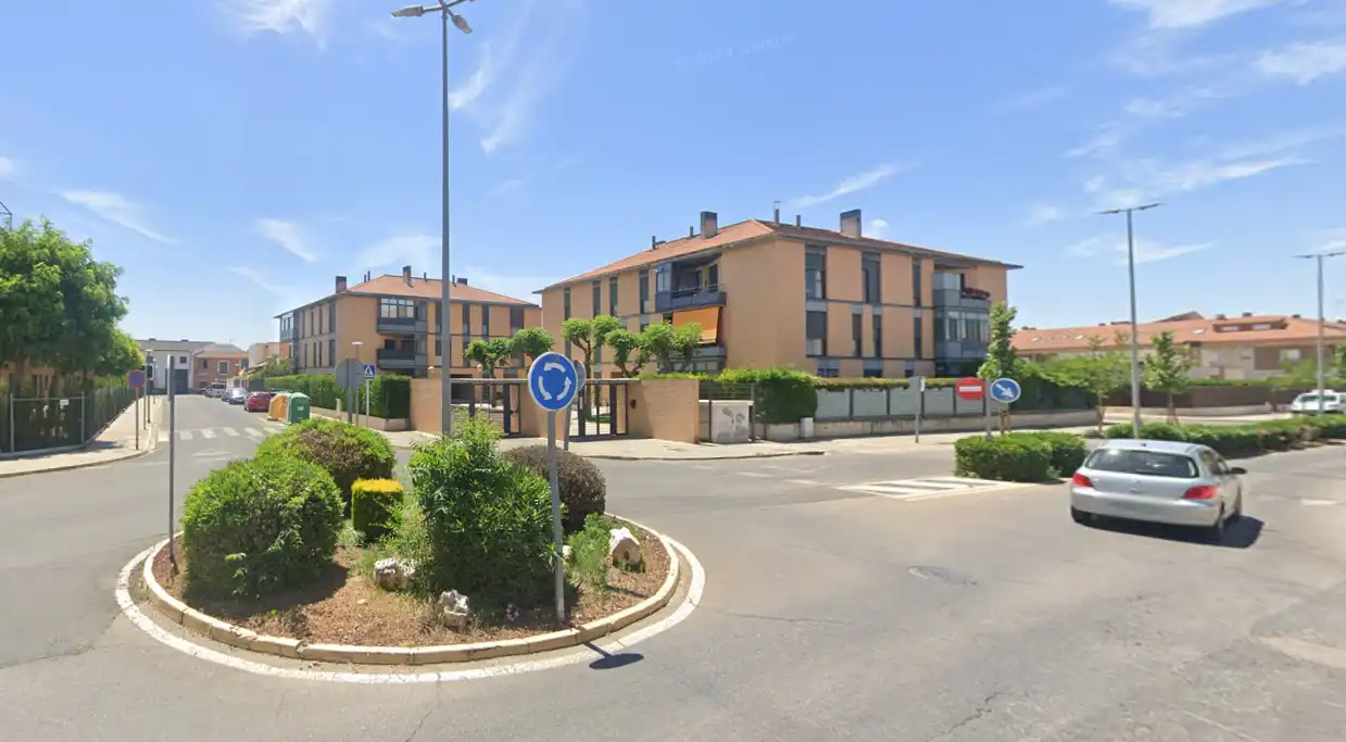 Vista exterior de Dúplex en venta en Miguelturra con Trastero