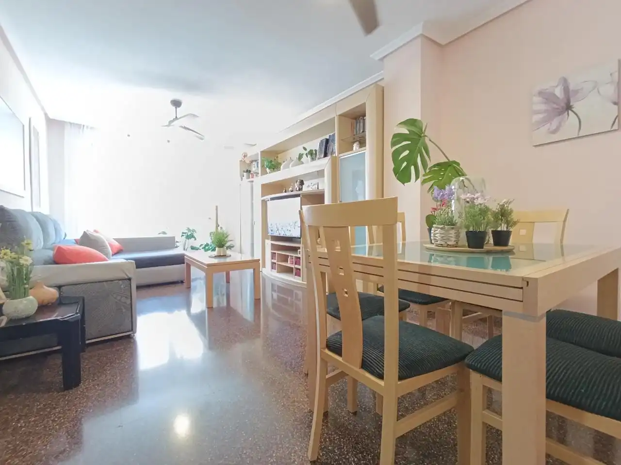 Sala de estar de Piso en venta en Ibi con Calefacción y Amueblado