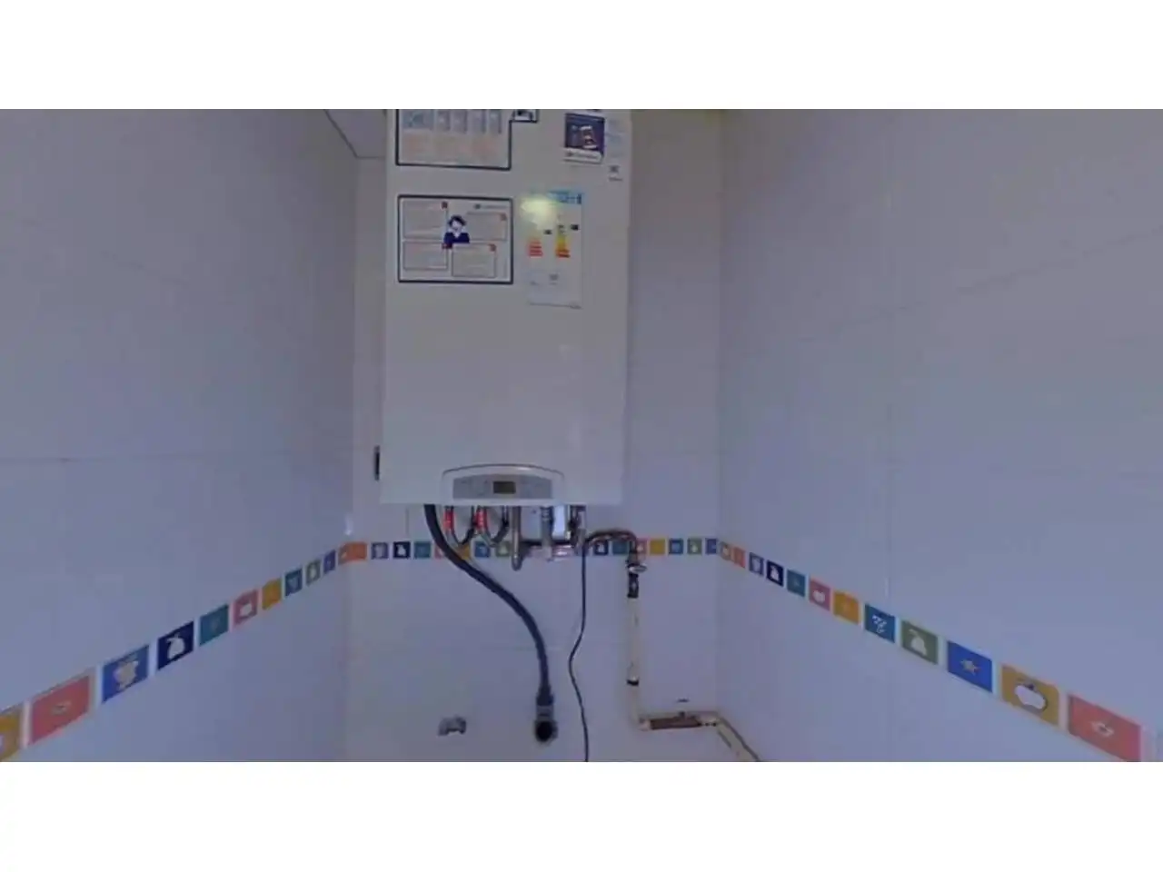 Bany de Pis en venda en Viladecans amb Calefacció i Terrassa