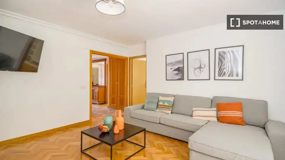 Living room of Flat for share in Moncloa - Aravaca