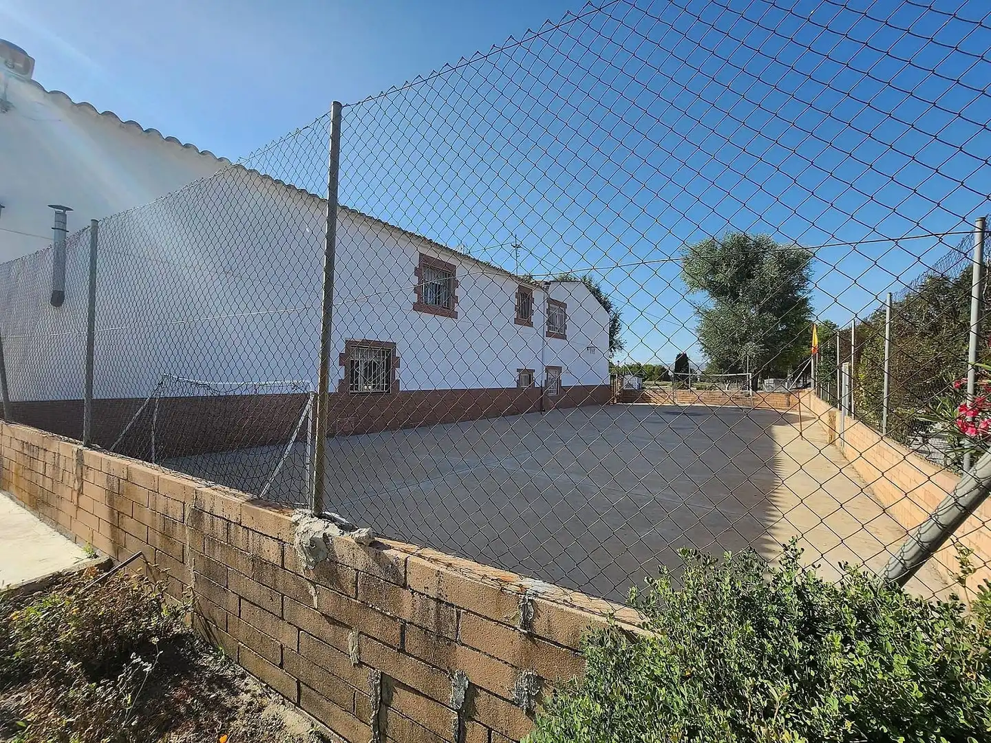 Außenansicht von Country house zum Verkauf in Villena mit Terrasse und Möbliert