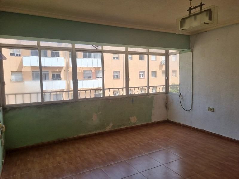 Habitación de Piso en venta en  Almería Capital