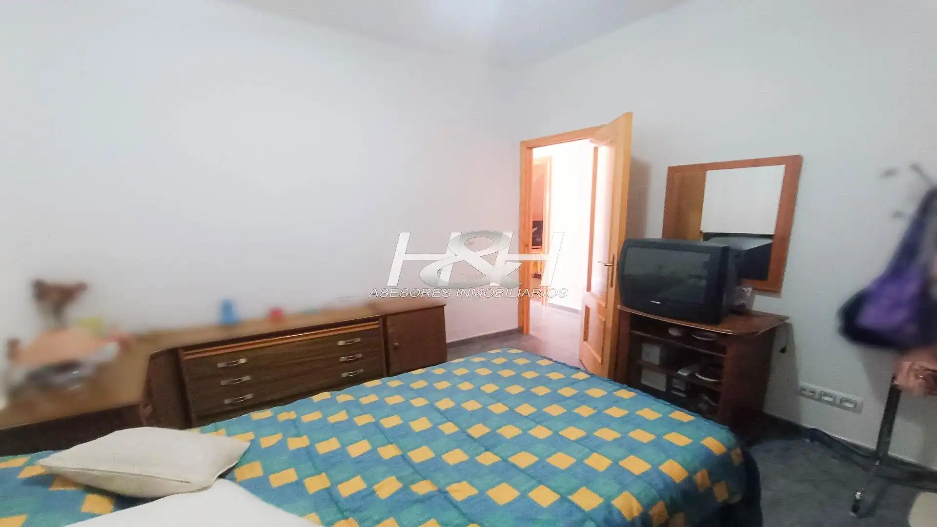 Dormitori de Casa o xalet en venda en Paterna amb Aire condicionat i Terrassa