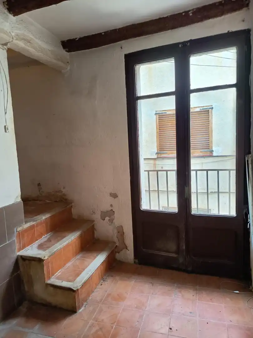Casa adosada en venda en Garcia