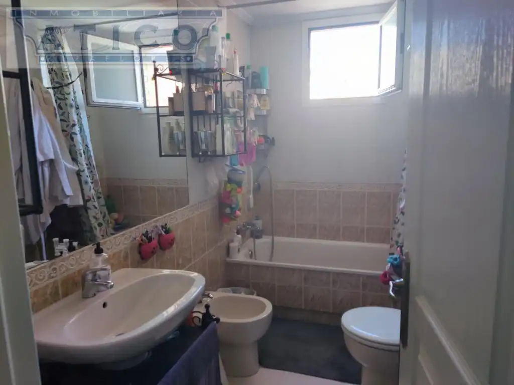 Bathroom of Flat for sale in Sevilla
