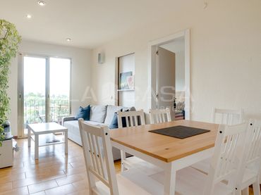 Piso con balcón en venta en Besós