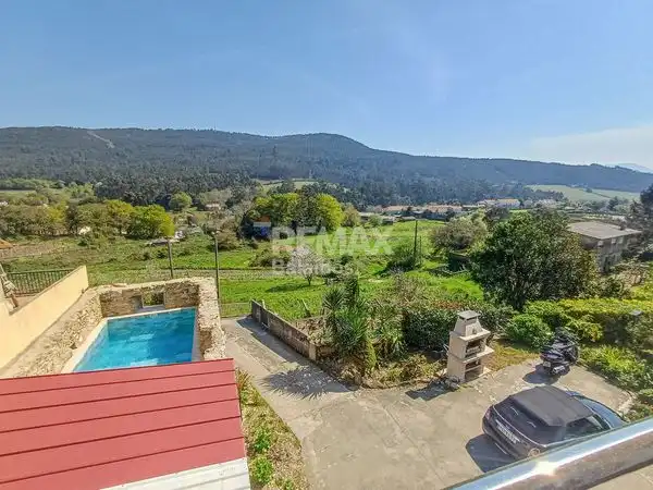 Casa o xalet en venda en O Rosal   amb Calefacció, Jardí privat i Terrassa