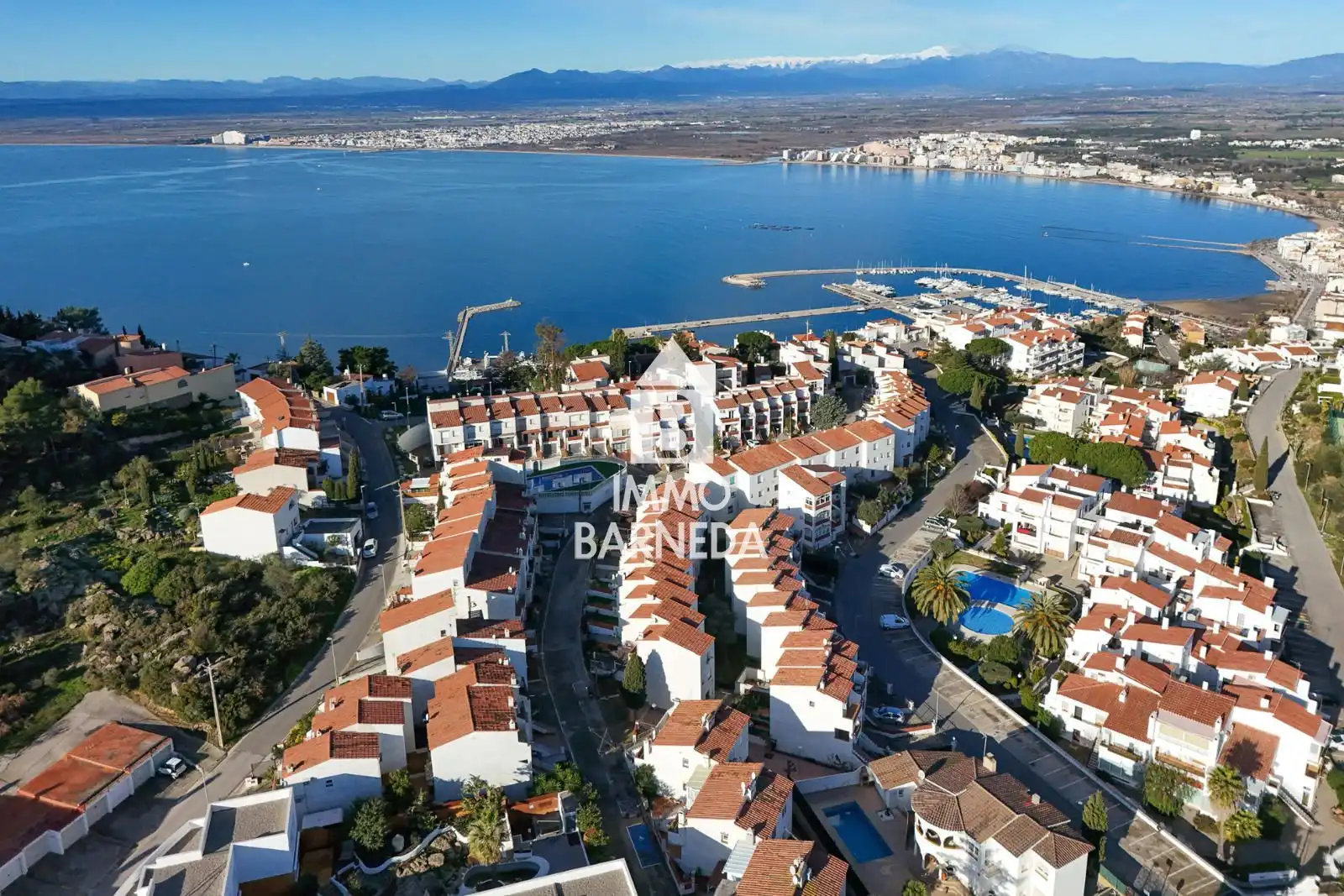 Vista exterior de Casa o chalet en venta en Roses con Jardín privado, Terraza y Trastero