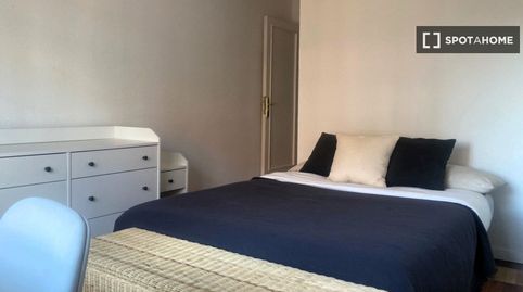 Photo 3 of Room in Pacífico, Madrid Capital