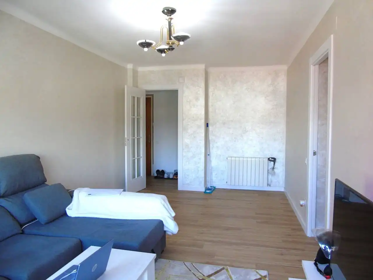 Schlafzimmer von Wohnung zum Verkauf in Roda de Ter mit Heizung und Balkon