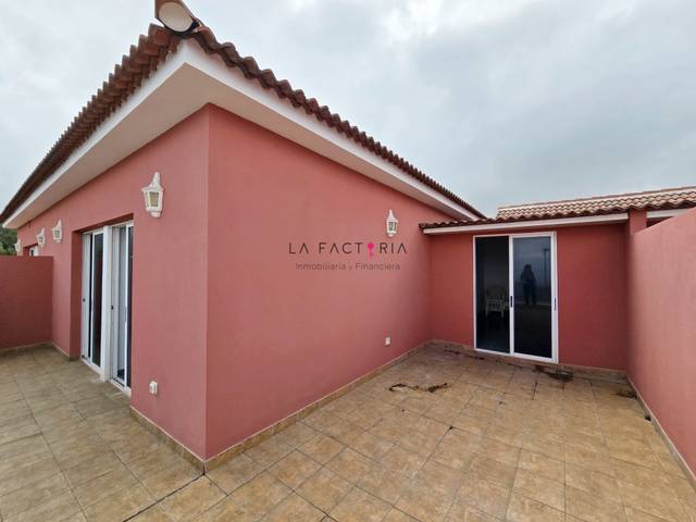 Piso en Venta en Calle Doctor Celestino Gonzàlez Padrón, 6 en Zona Botánico