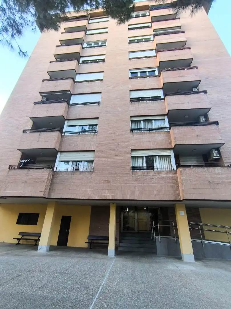 Exterior view of Flat for sale in Zaragoza  with Air Conditioner, Heating and Terrace