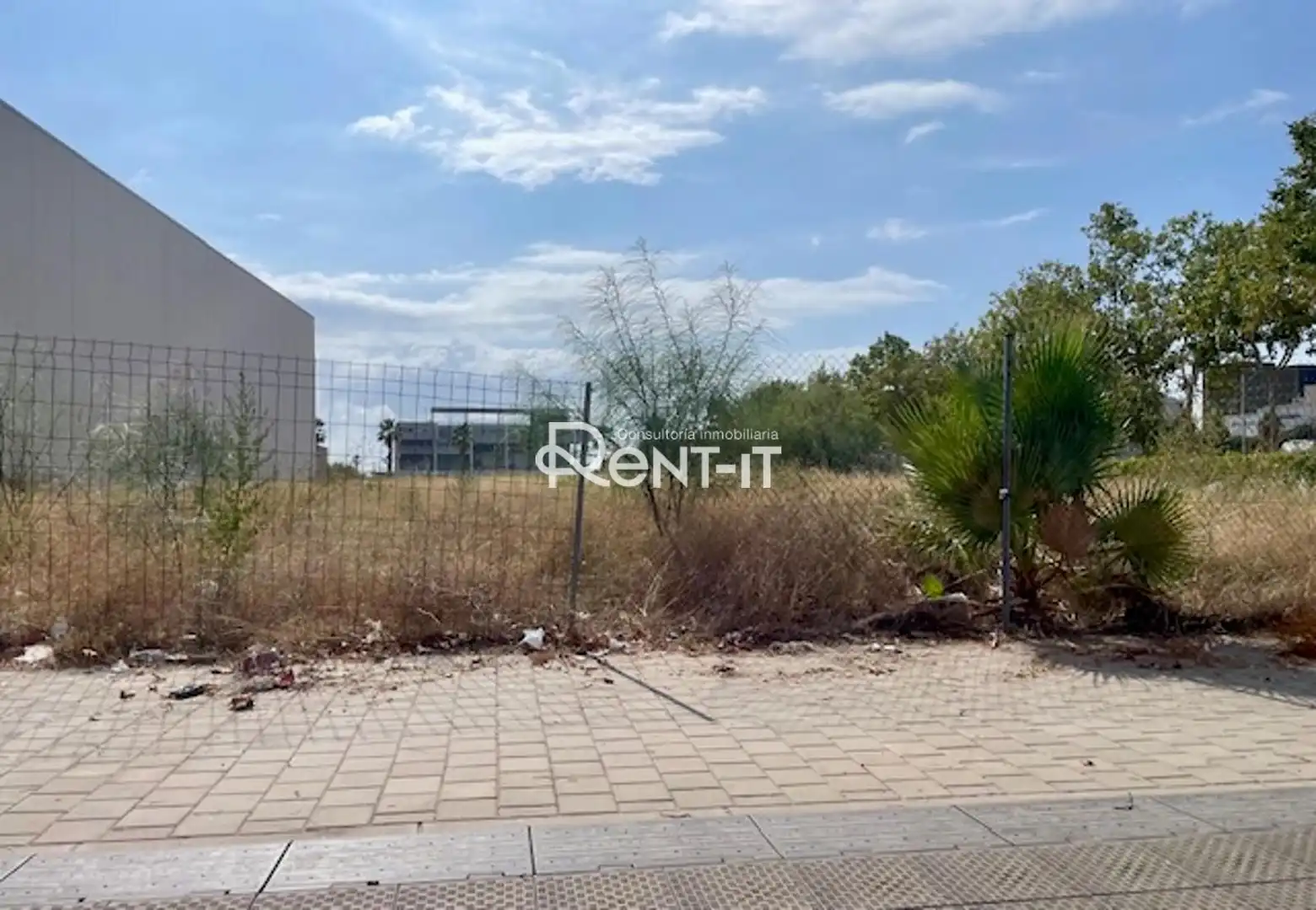 Terreno industrial en venta en Viladecans
