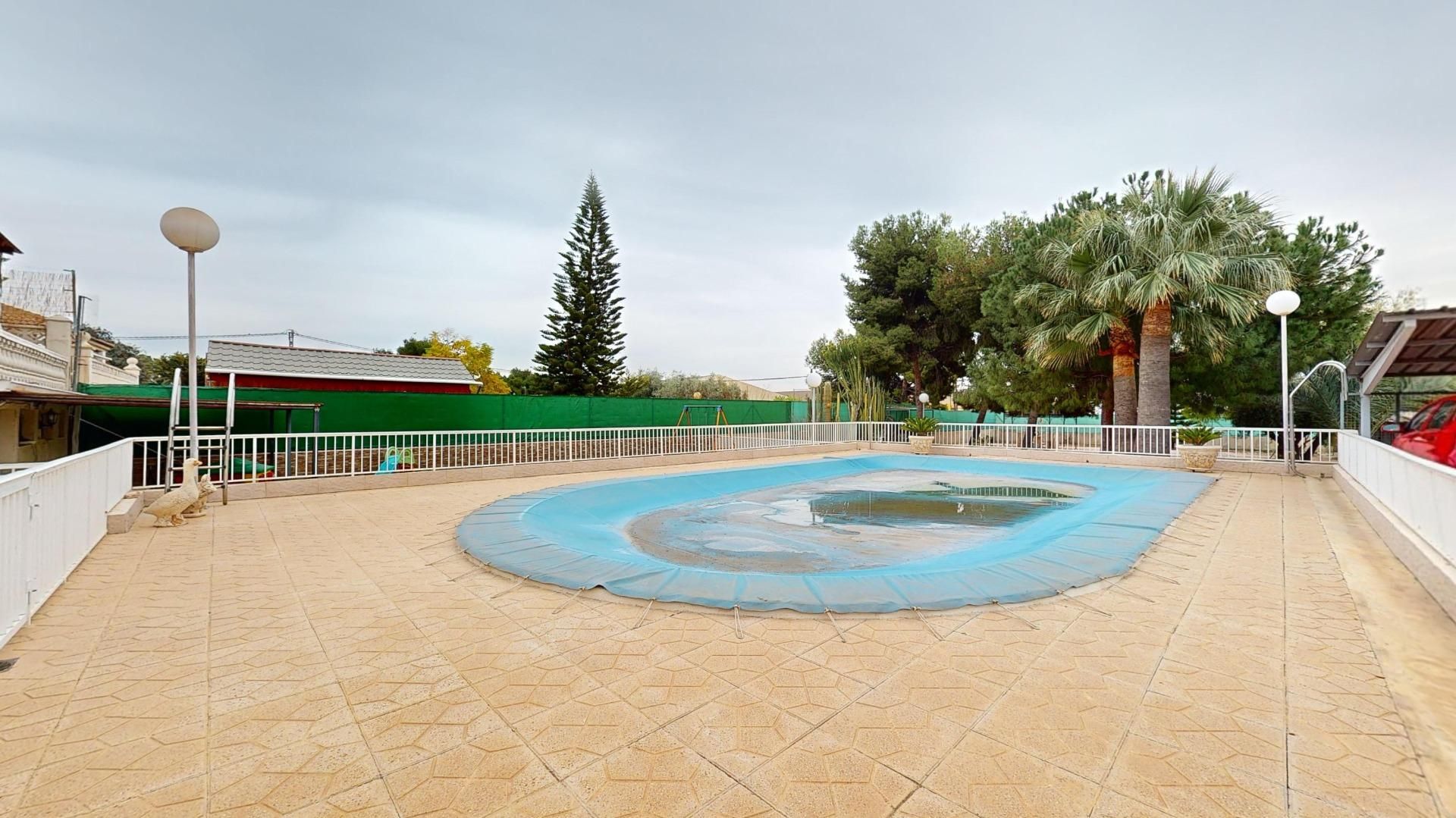 Piscina de Casa o xalet en venda en Elche / Elx amb Aire condicionat, Jardí privat i Terrassa