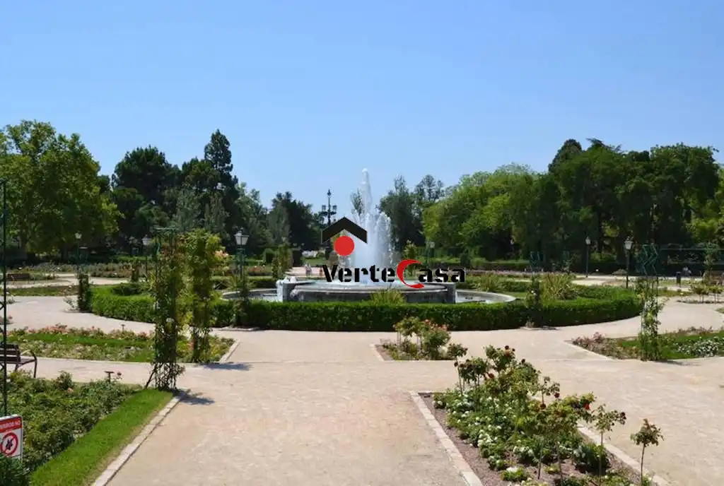 Jardí de Pis de lloguer en Valencia amb Aire condicionat, Calefacció i Parquet