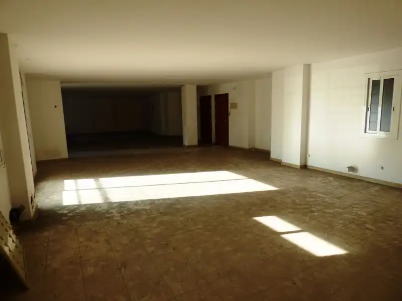 Oficina de alquiler en Manresa con Terraza
