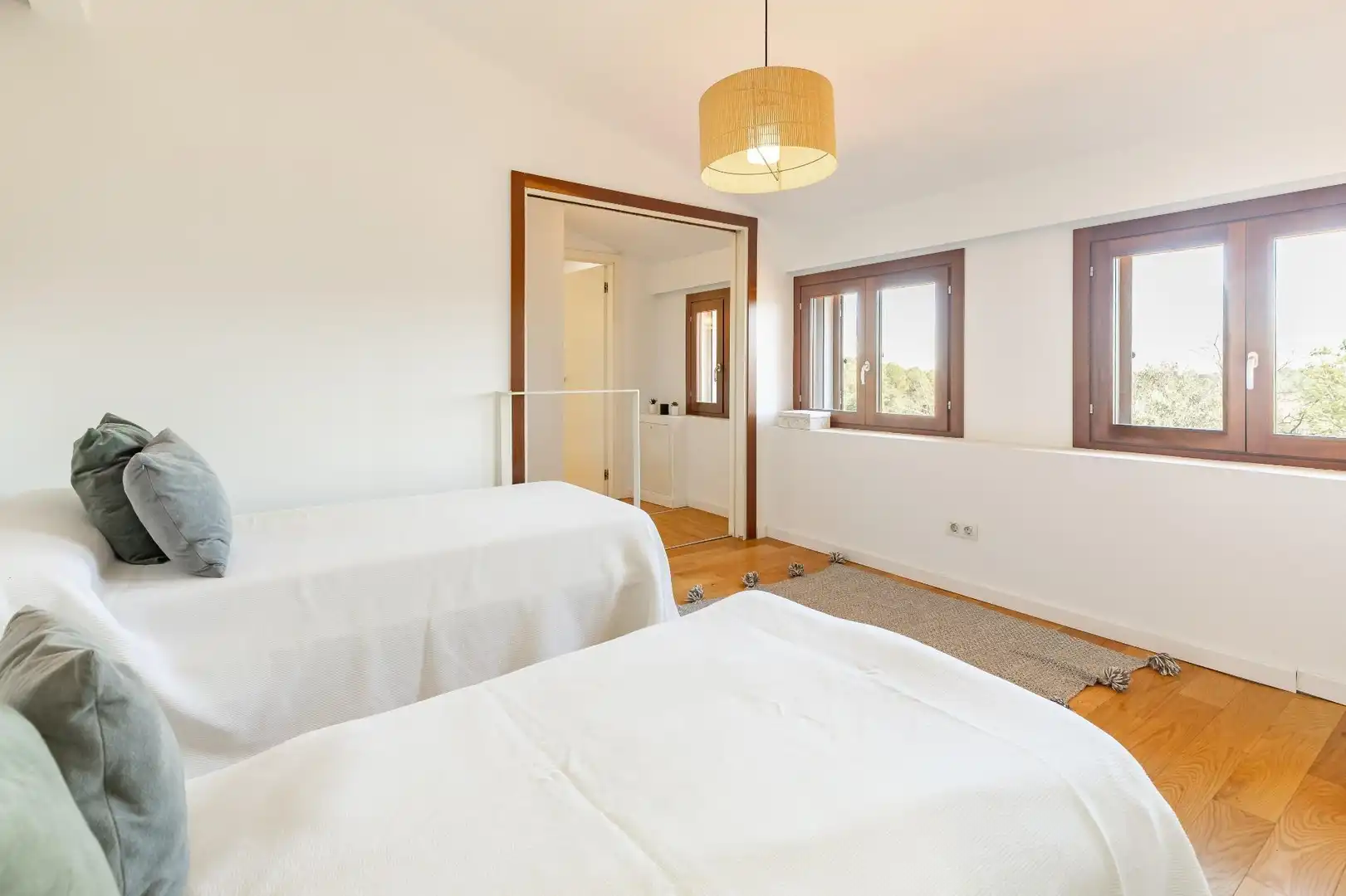 Habitación de Casa adosada en venta en Enguera con Calefacción, Terraza y Trastero