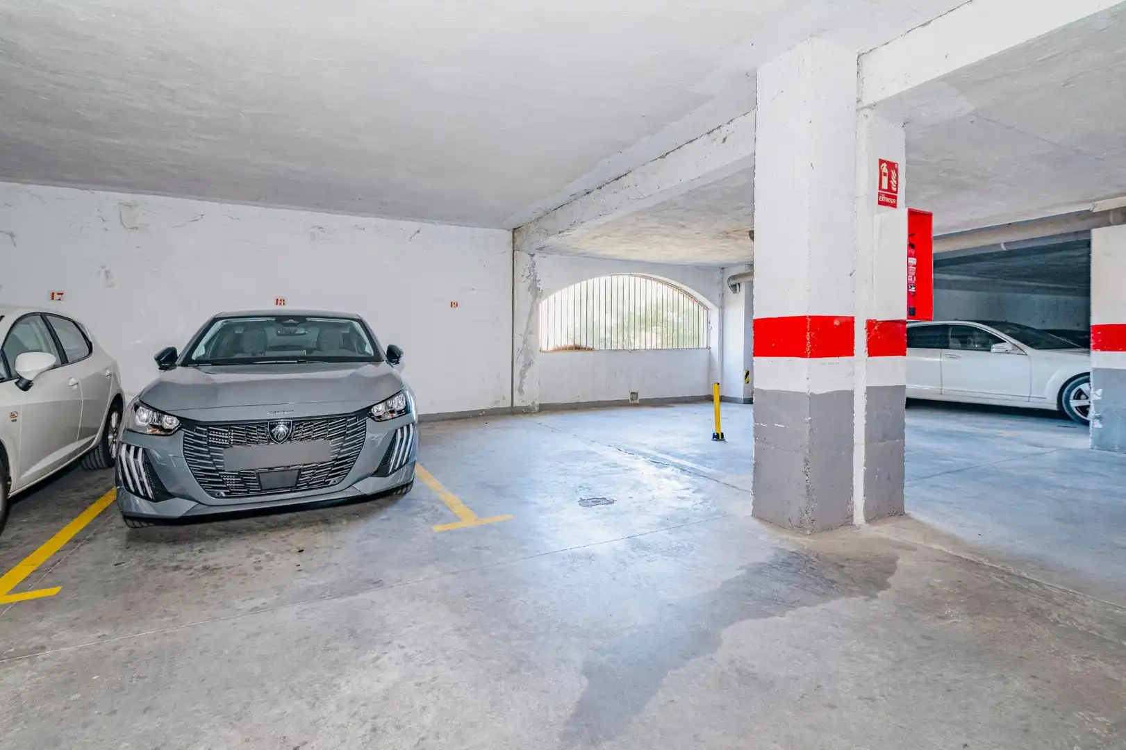 Parking of Flat for sale in Genil