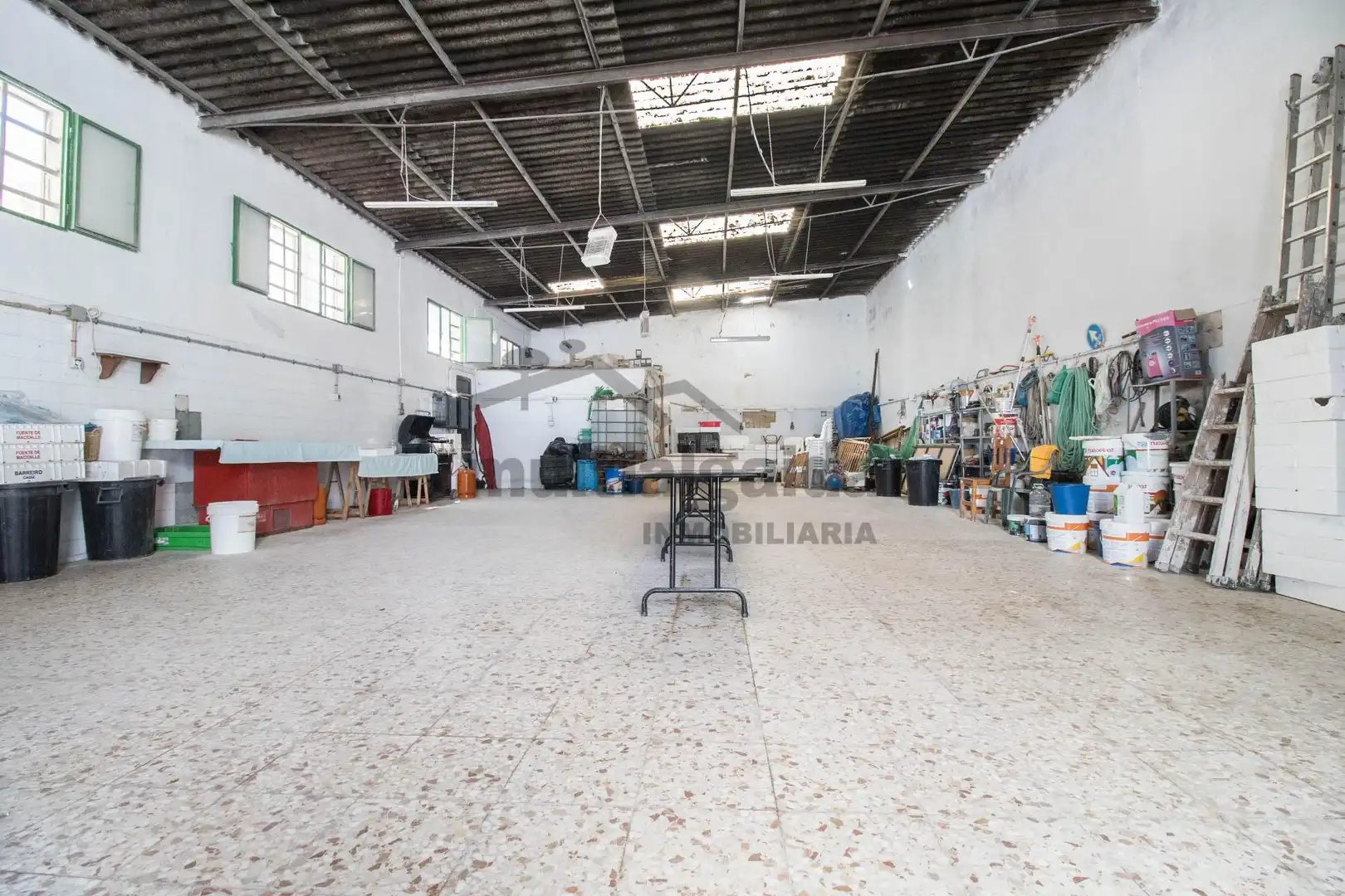 Industrial buildings for sale in Bonanza - Avda de Huelva - Barrio Andalucia