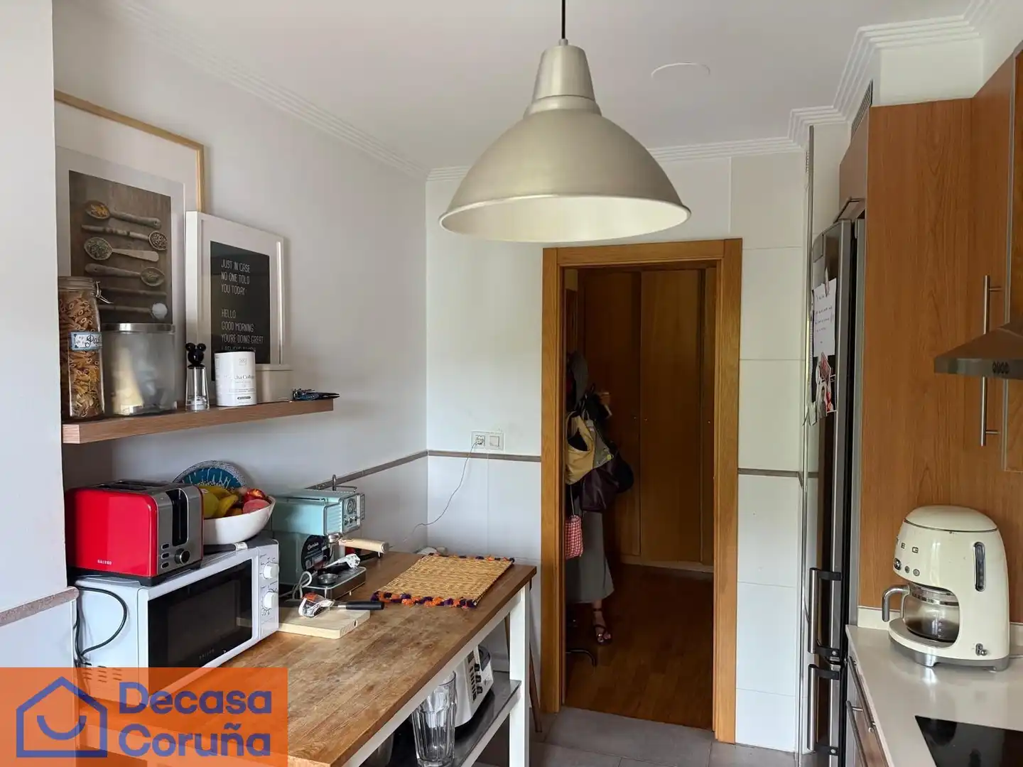 Cocina de Ático en venta en Oleiros con Calefacción, Parquet y Trastero