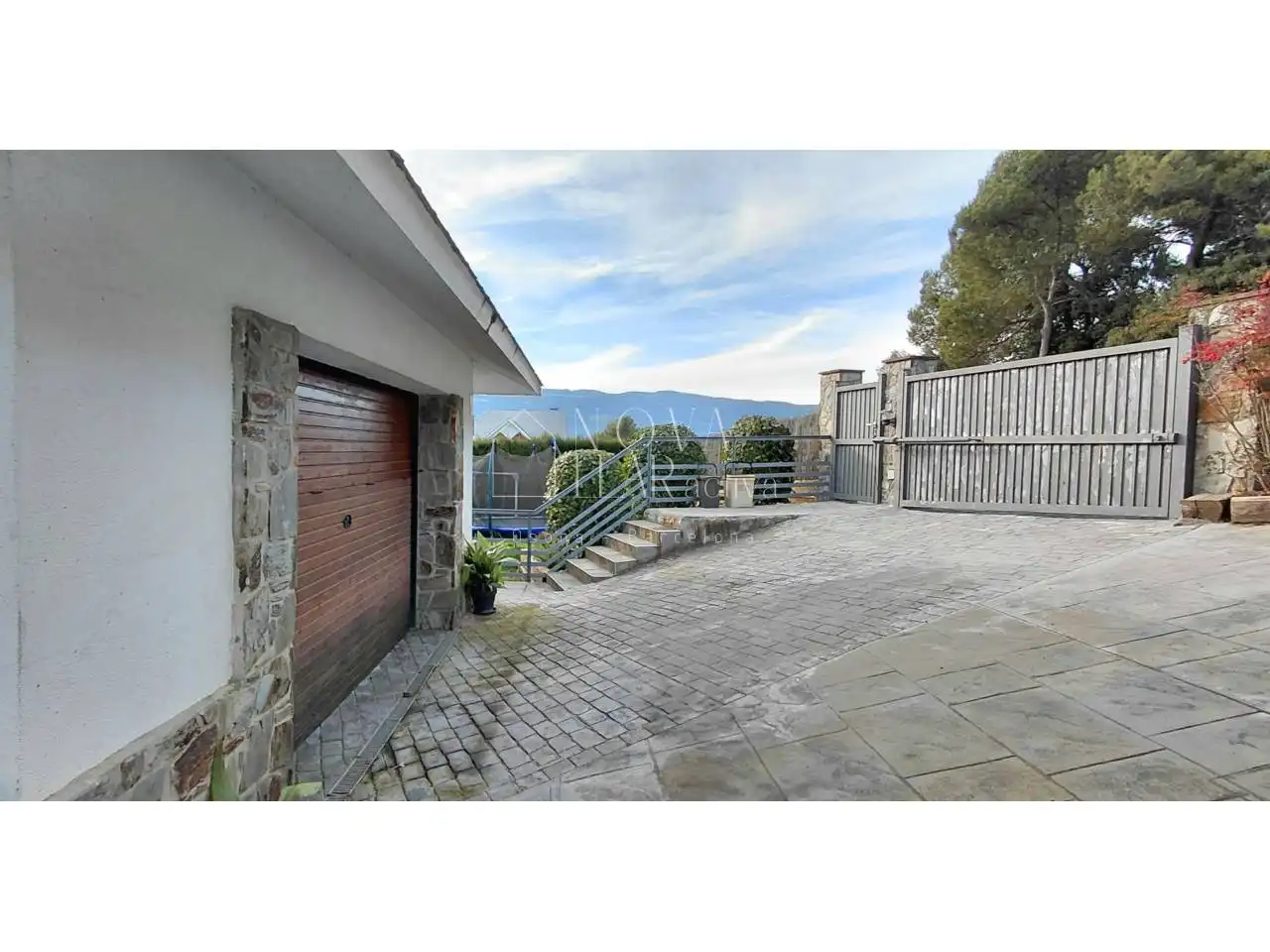 Vista exterior de Casa o chalet en venta en Seva con Aire acondicionado, Calefacción y Jardín privado