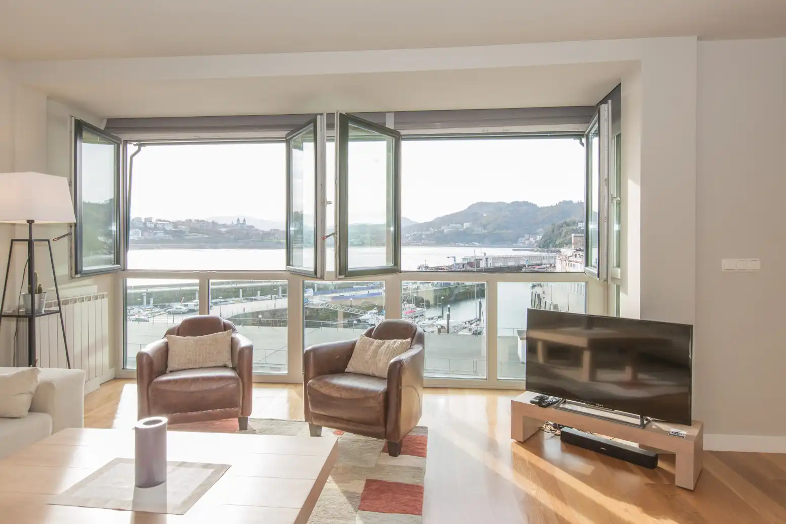 Appartamento con terrazza in affitto a Mari 14. Donostia-San Sebastián