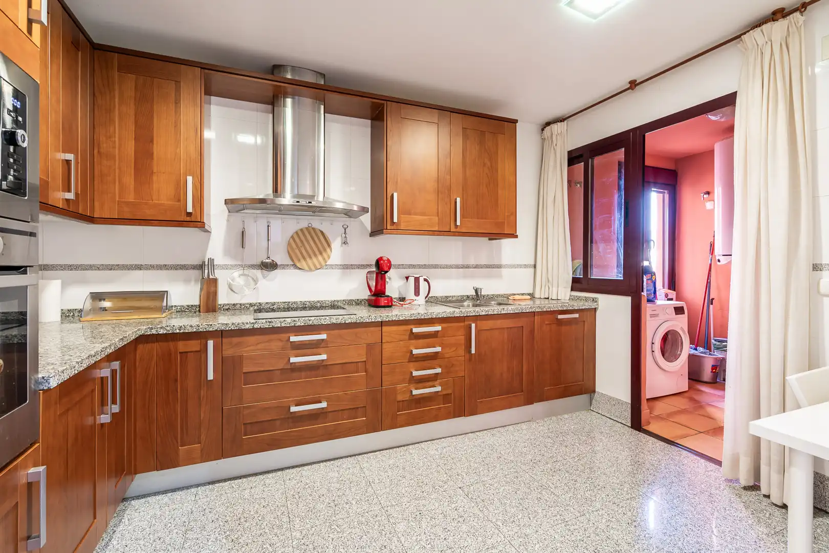 Küche von Wohnungen zur Miete in Estepona mit Klimaanlage, Terrasse und Schwimmbad