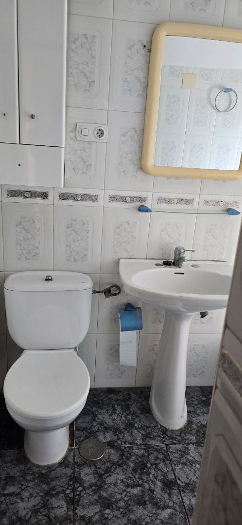 Bany de Casa o xalet en venda en  Jaén Capital amb Jardí privat i Balcó