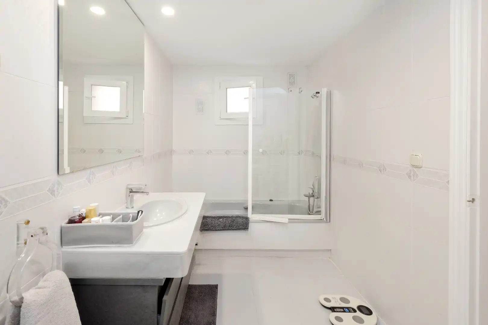 Badezimmer von Wohnung zum Verkauf in Málaga mit Klimaanlage, Privatgarten und Abstellraum