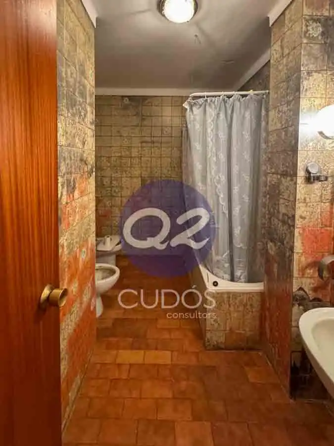 Baño de Piso en venta en Balaguer con Calefacción, Amueblado y Horno