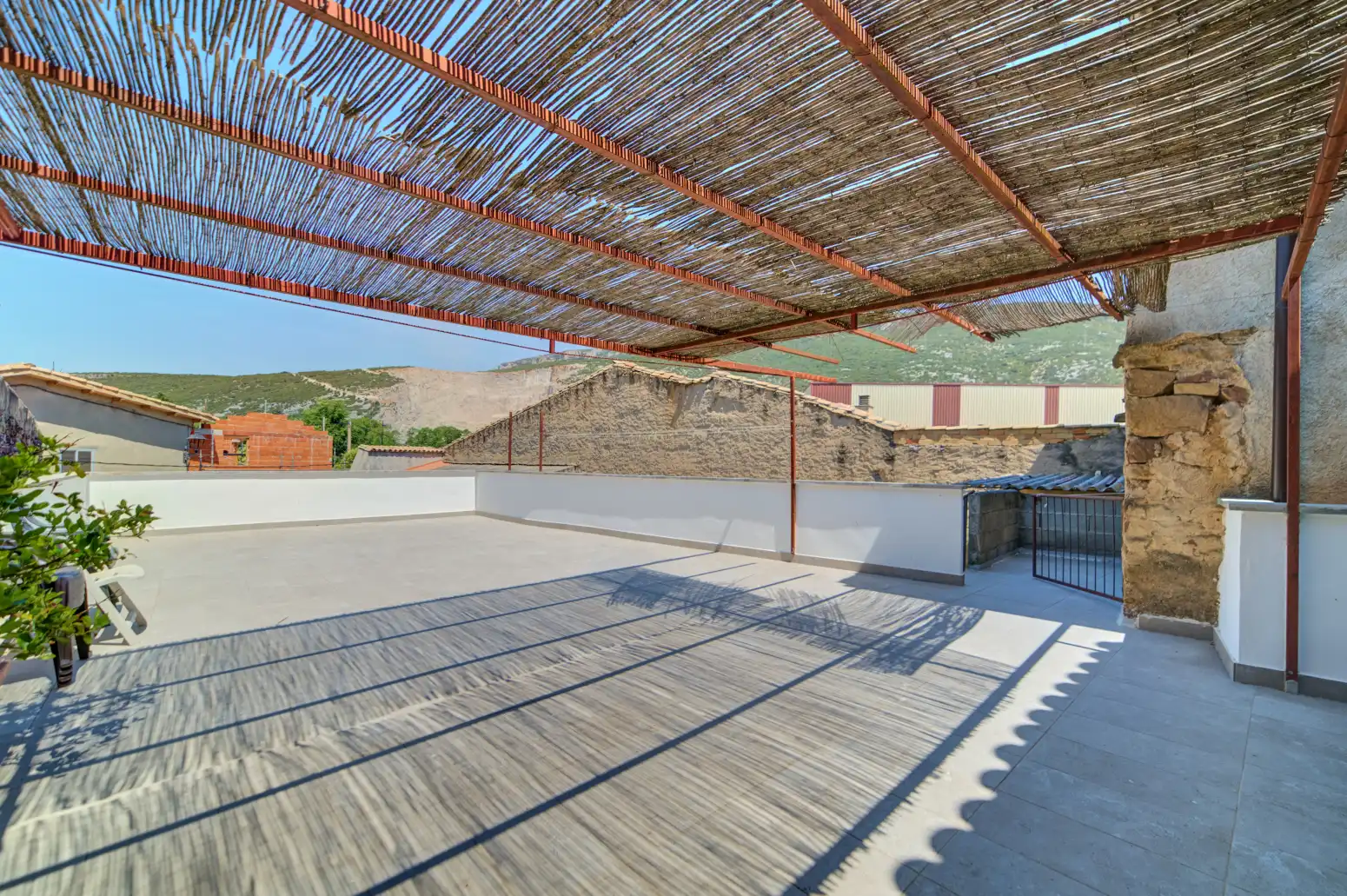 Terrace of Detached homes for sale in Liédena  with Heating, Terrace and Storage room