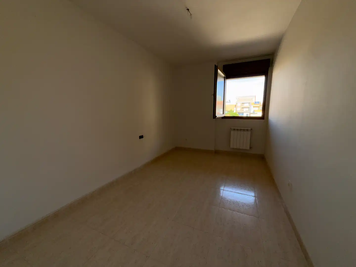 Habitación de Piso en venta en Benavente con Calefacción