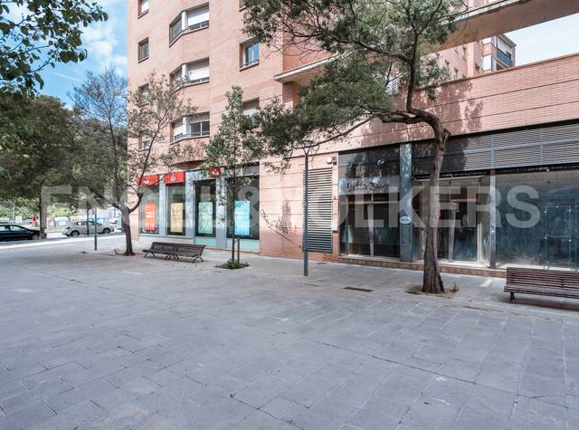 Local comercial en Venta en Via Europa - Parc Central