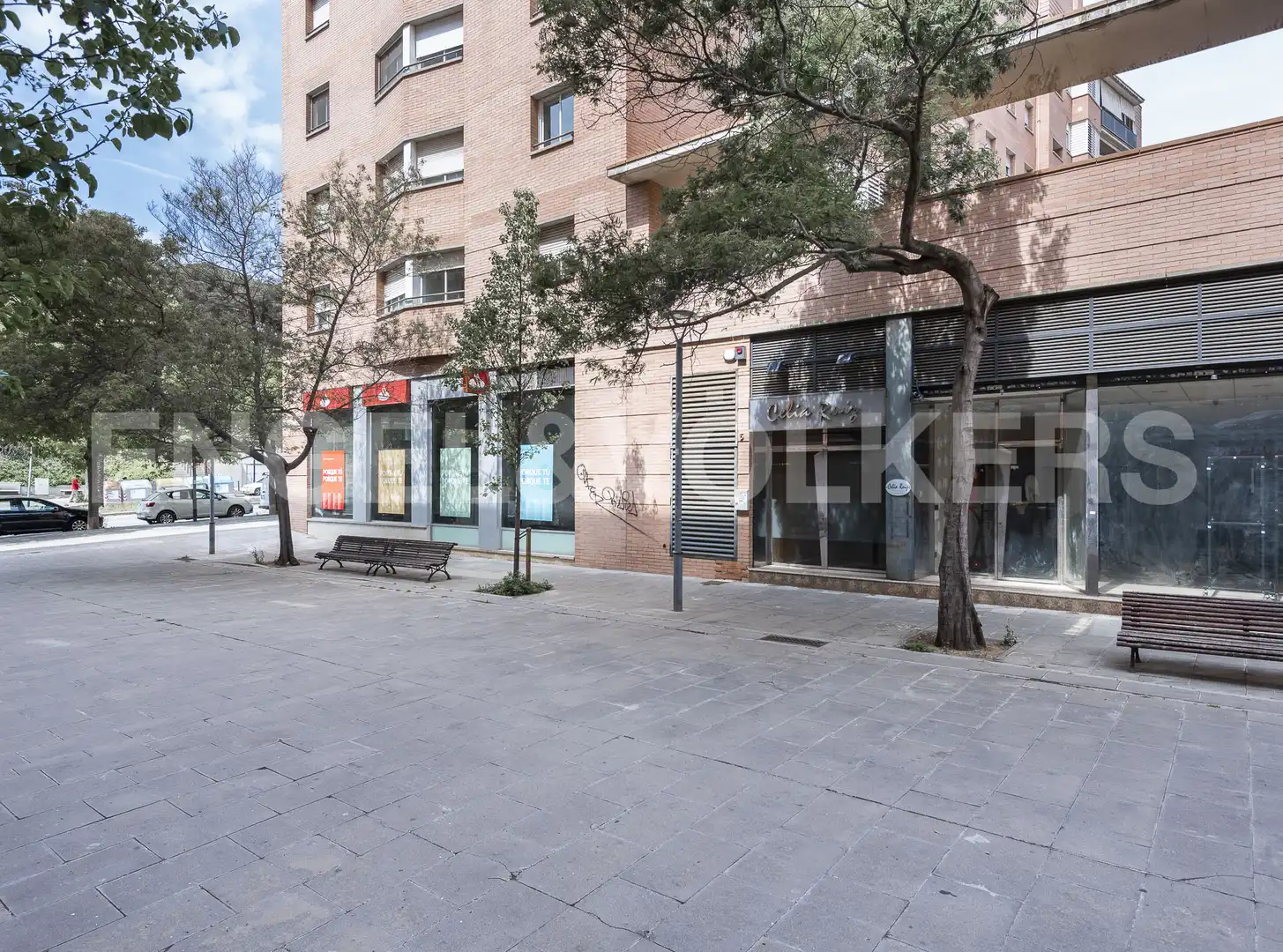 Locale commerciale in vendita a Via Europa - Parc Central