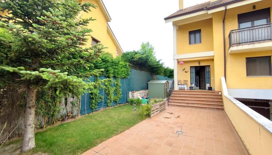 Foto 1 de Casa adosada en venda a Calle la Traviata, El Berrocal, Valladolid