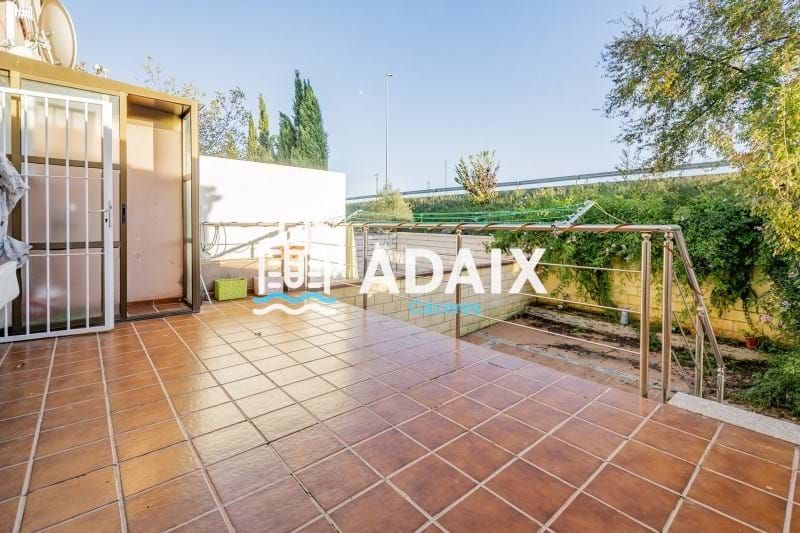 Jardí de Casa o xalet en venda en Cáceres Capital amb Aire condicionat, Calefacció i Terrassa