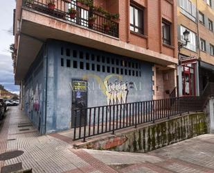 Vista exterior de Local en venda en Cangas de Onís