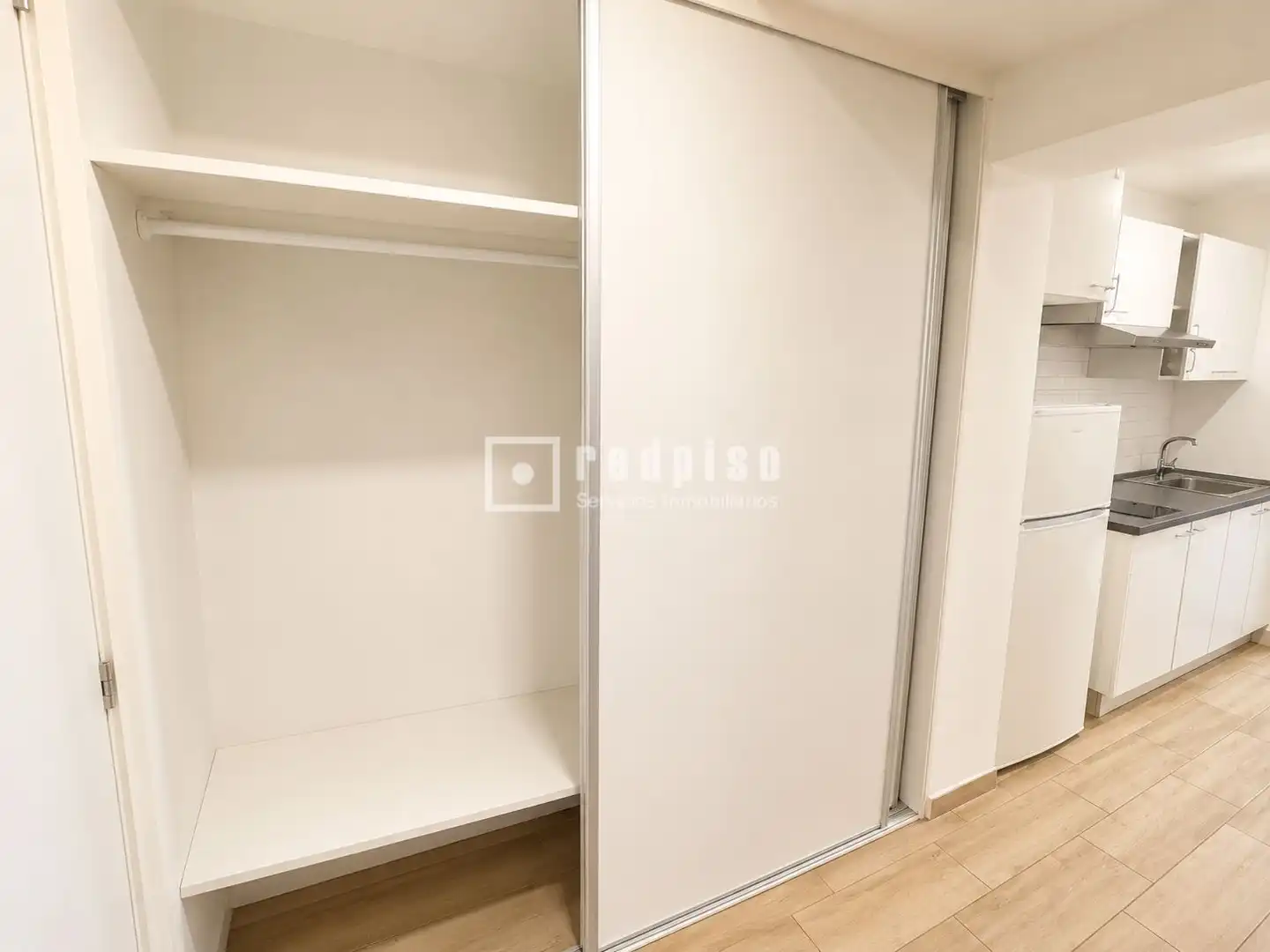 Habitación de Piso en venta en Madrid con Calefacción