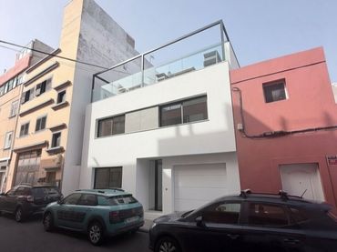 Terreno residenziale in vendita a Calle Vía 8006 7