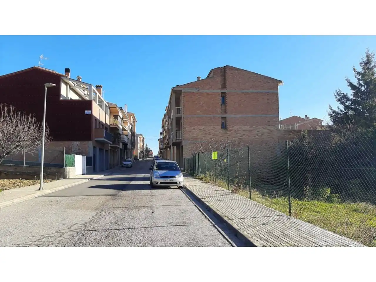 Außenansicht von Residential zum Verkauf in Avià
