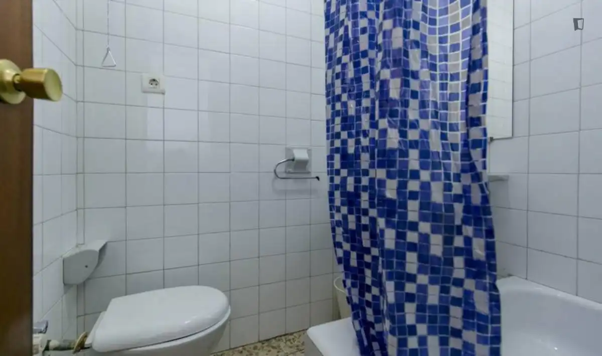 Habitación en Camino de Ronda