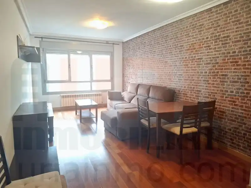 Apartamento con ascensor en venta en Avenida de Bruselas