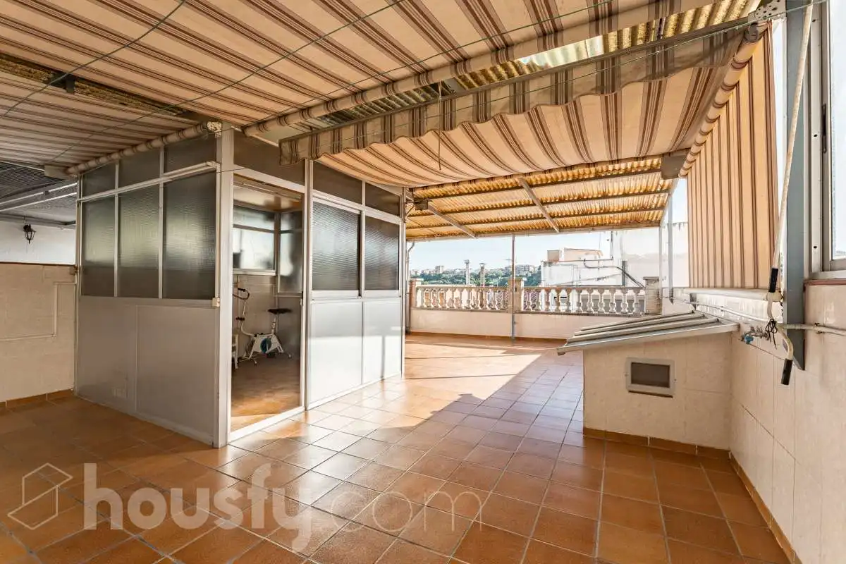 Terraza de Casa o chalet en venta en Sabadell con Calefacción, Terraza y Trastero