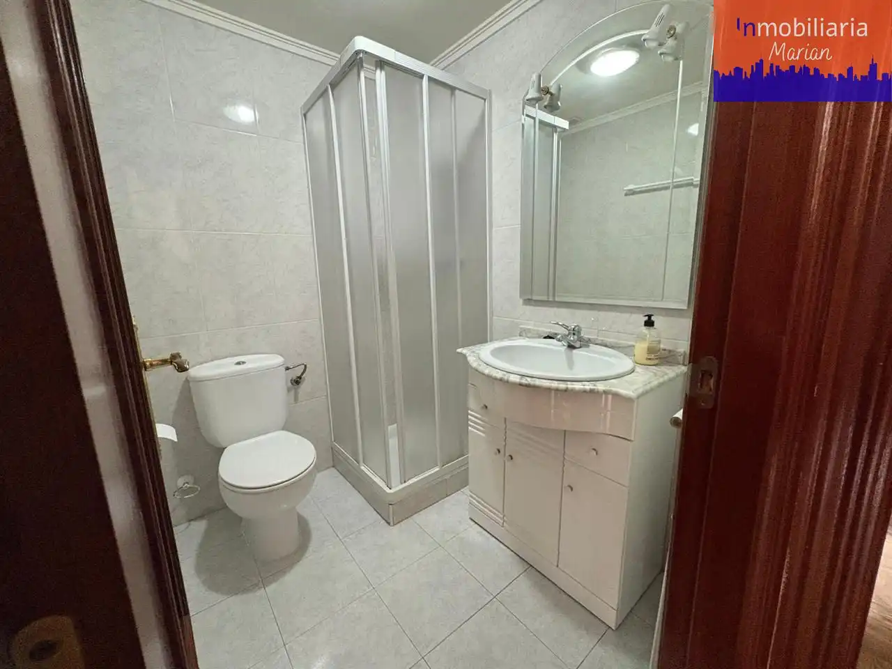 Badezimmer von Wohnung zum Verkauf in Aranda de Duero mit Heizung, Terrasse und Möbliert