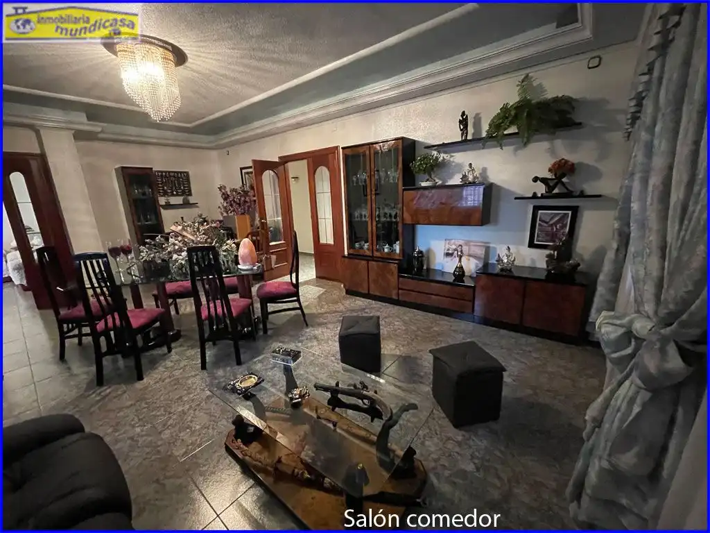 Sala de estar de Casa o chalet en venta en Murcia con Jardín privado, Terraza y Amueblado