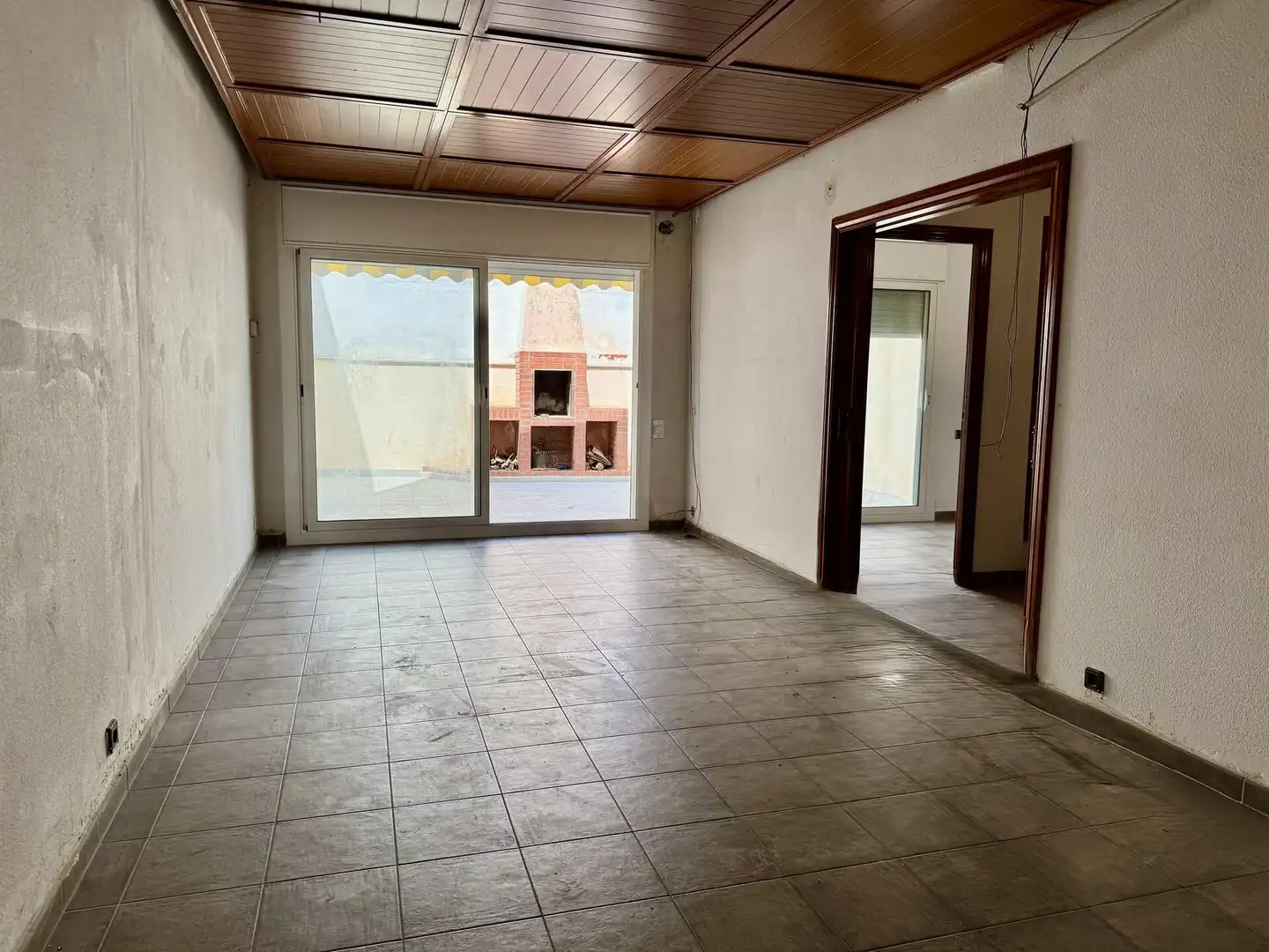 Sala d'estar de Casa o xalet en venda en Mataró amb Terrassa, Traster i Balcó