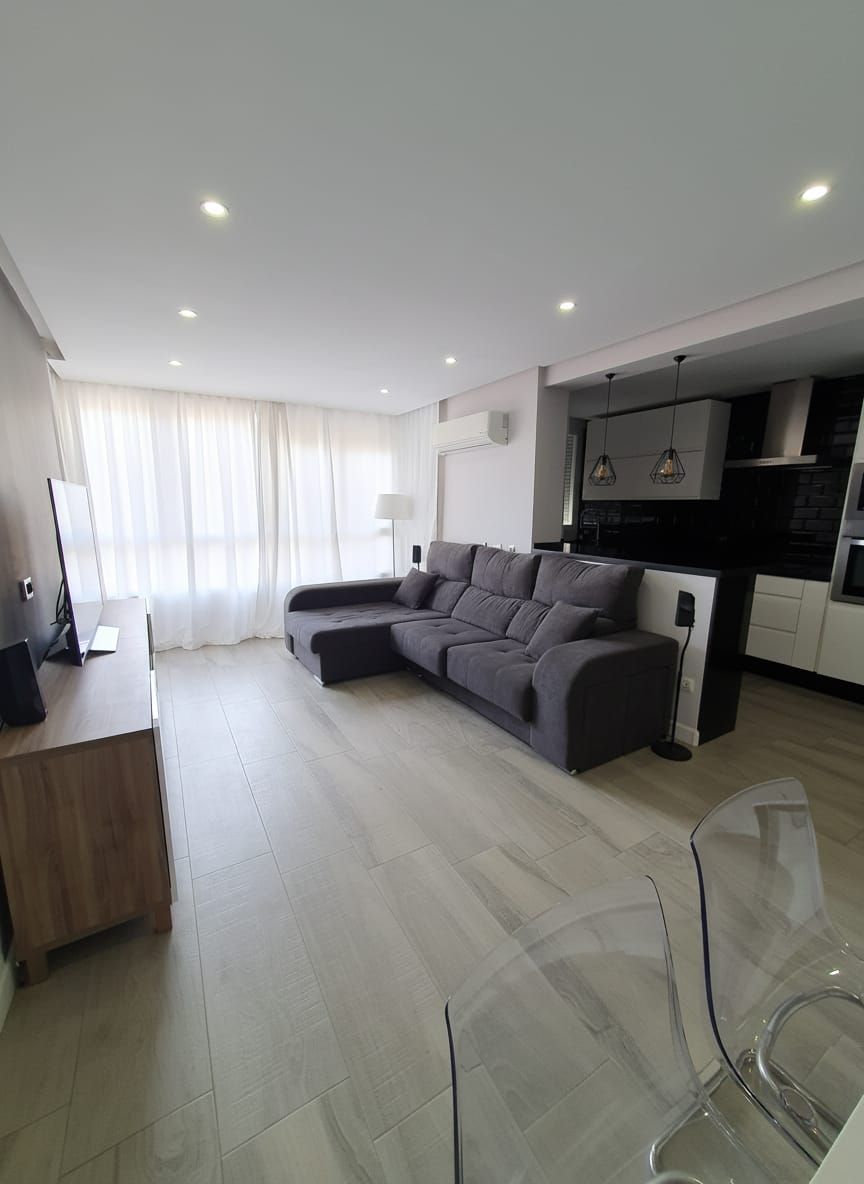 Sala d'estar de Pis en venda en Málaga Capital amb Aire condicionat, Calefacció i Moblat